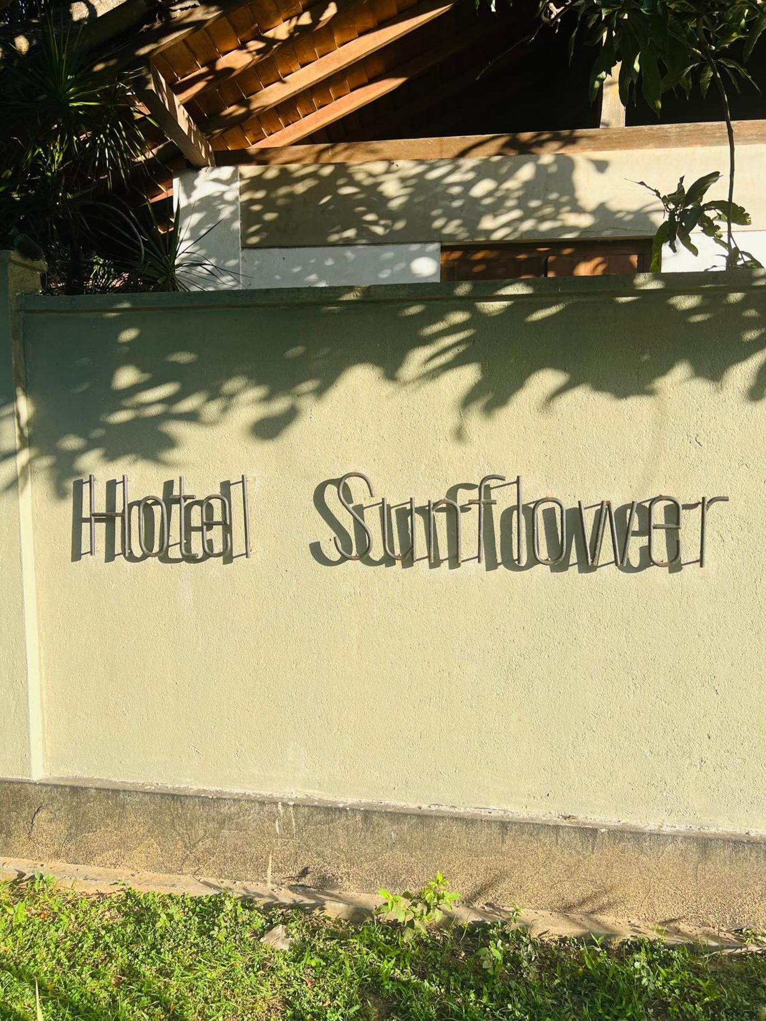 קטרגמה Hotel Sunflower מראה חיצוני תמונה